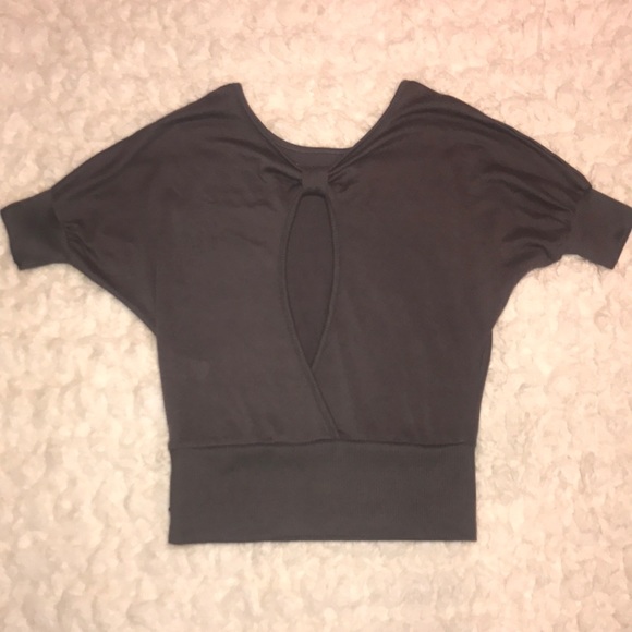 Gray Short Sleeved Sweater - Picture 2 of 4